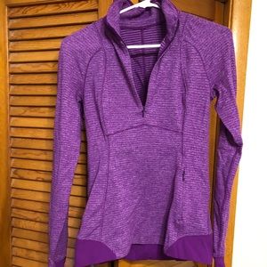 Lululemon quarter zip size 6